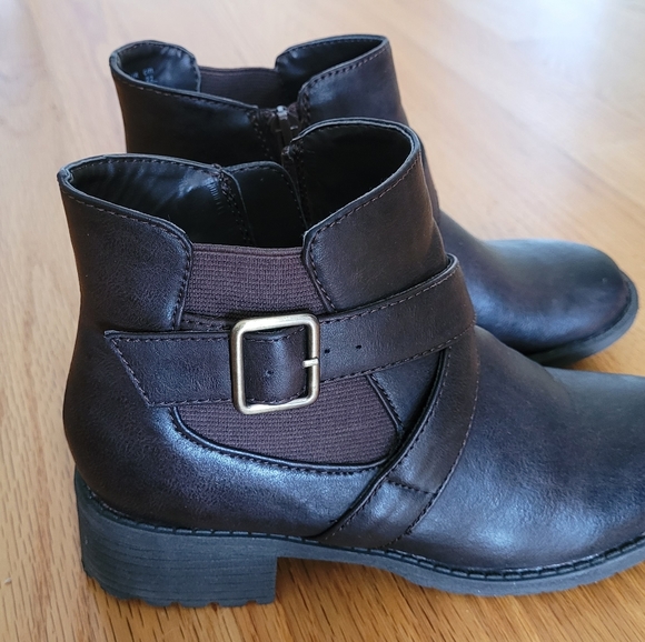 NEW Nautralizer Tabbie Ankle Boots | Dark Brown | Women's 5 - Picture 3 of 5